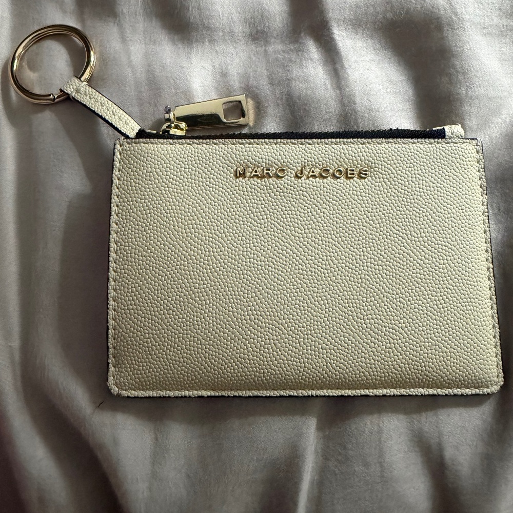 Marc Jacobs leather card holder- NEW- no tags
